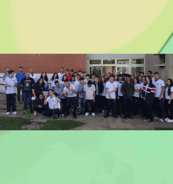 GRADUAÇÃO | Visita dos alunos do Colégio Mãe de Deus aos laboratórios da Física,  Química e Biologia