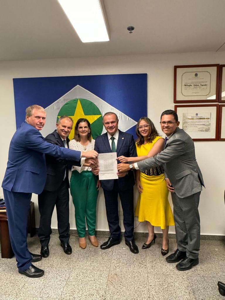 Reitores das supernovas buscam apoio de parlamentares para emenda que pode destinar mais técnicos-administrativos a estas universidades em 2024